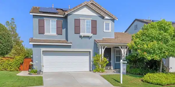 106 Chesapeake Court