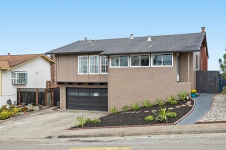 260 Lake Drive