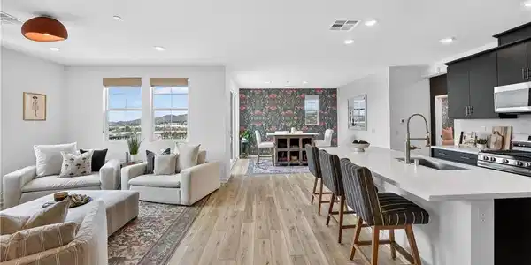 415 Besalu Terrace