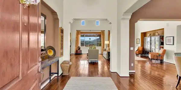 2855 Windstone Glen