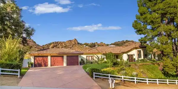 255 Bell Canyon