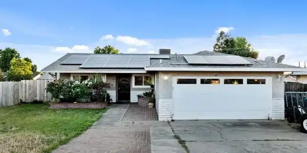 60 Flying Cloud Drive