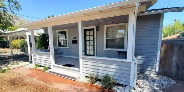 32 N Lima Street