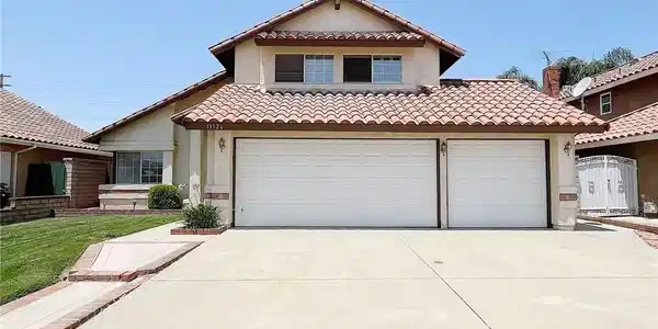13526 Sycamore Lane