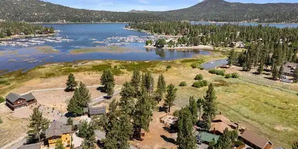 628 Bayview Road
