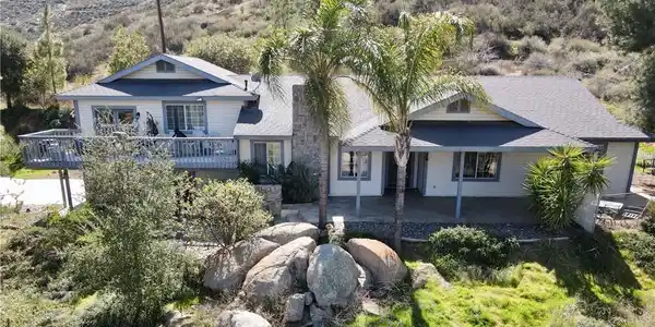 39100 Saddle Ridge