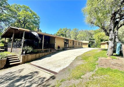 3320 Clay Street