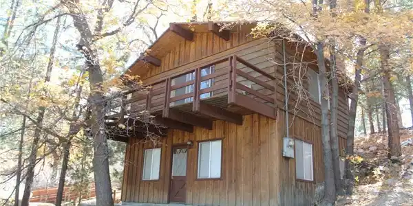 1120 Villa Grove