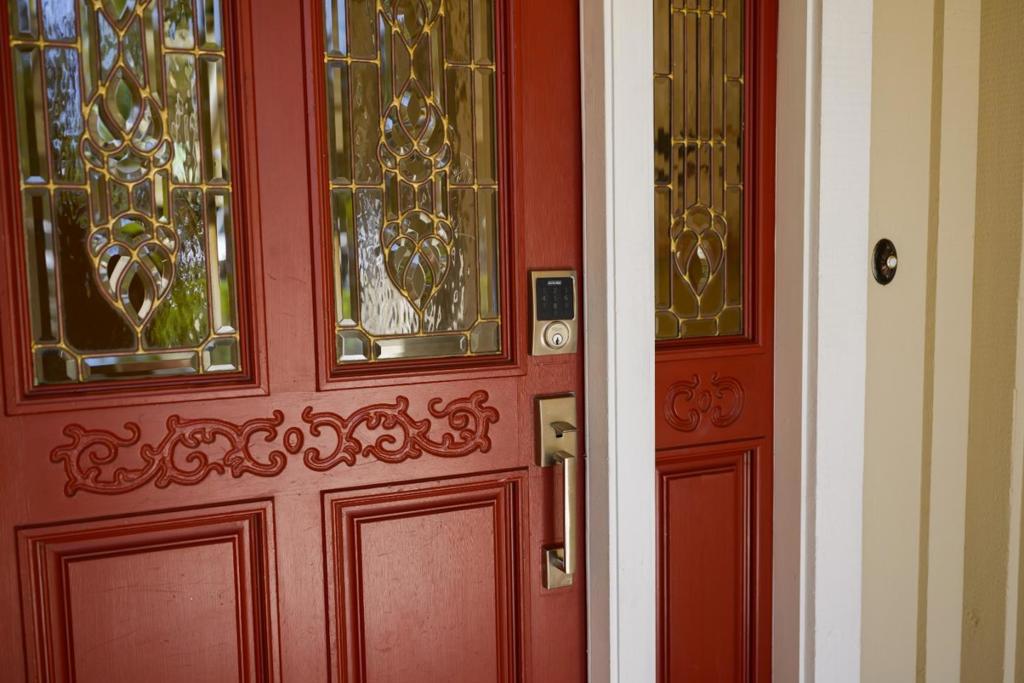 Image 4