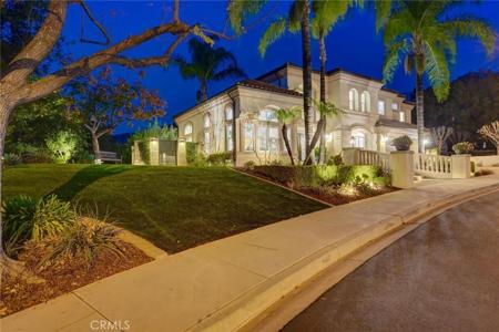 7179 Las Brisas