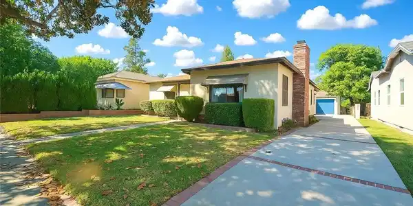 30 North Vega Street