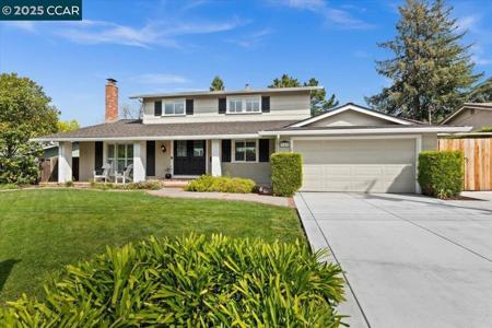 922 Quiet Place Ct