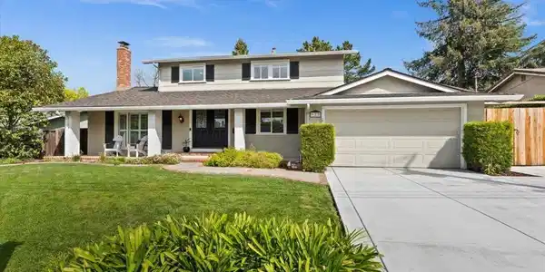 922 Quiet Place Ct