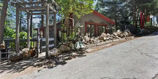 25108 Grand View Drive
