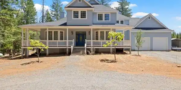 898 Blue Knoll Road