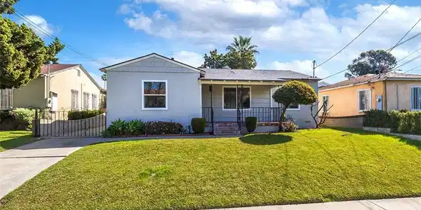 2432 Hendricks