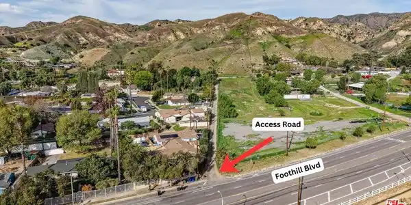 0 Foothill