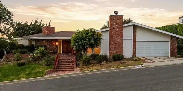 11345 Dona Lola Drive