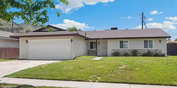 3931 N Garden Drive