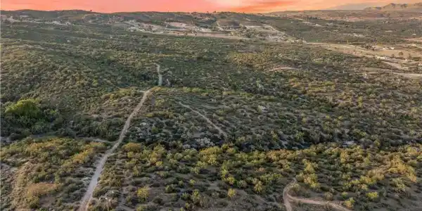 0 El Pequito Road