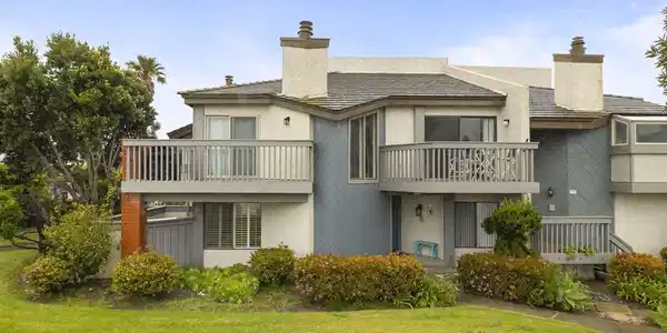 3464 Sunset Lane