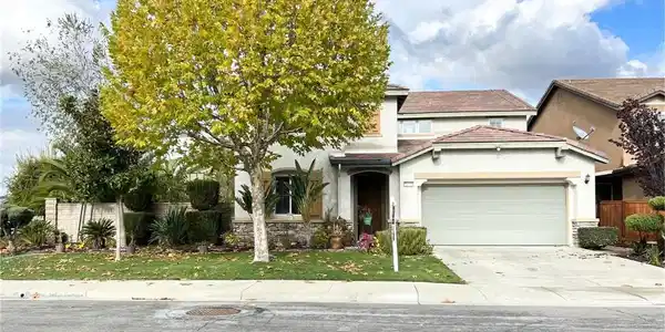 32489 Shadow Canyon Trail