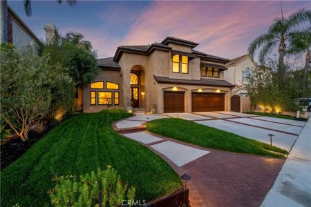 26952 Willow Tree