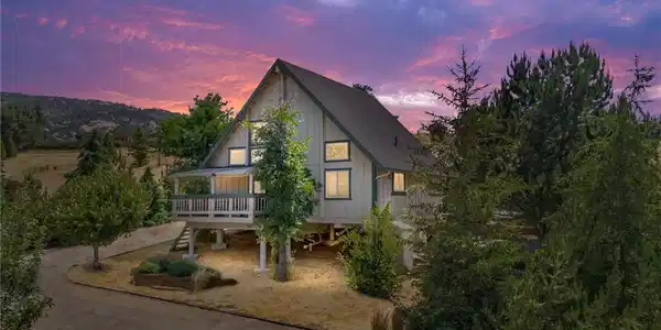 23740 Lakeview