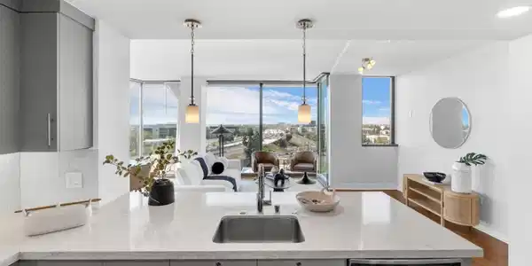 38 N Almaden Boulevard