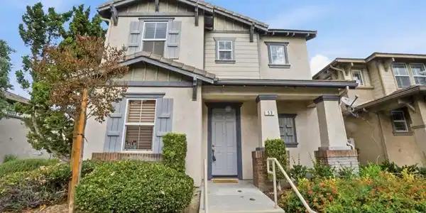 11090 Mountain View