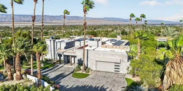 2300 N Vista Drive