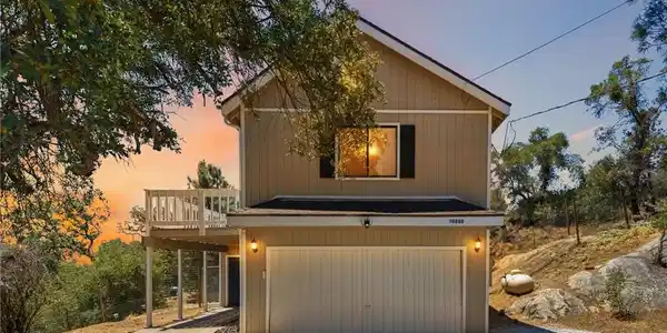 30880 Yosemite Springs