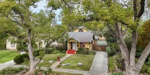 1635 Loma Vista Street