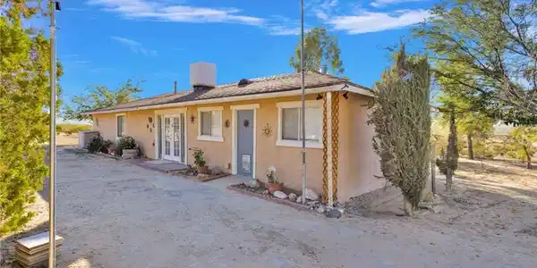 38744 East End Road
