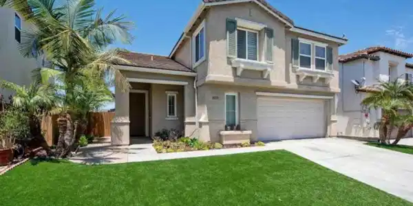 5270 Topsail Dr.