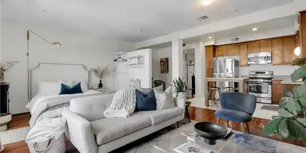 360 W Avenue 26