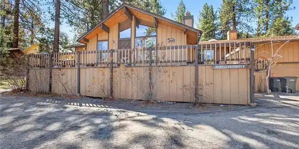 5747 Lodgepole