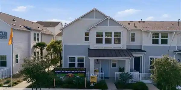 2352 Channel Drive
