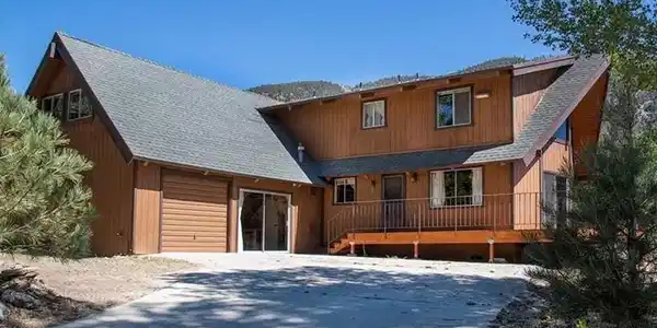 2628 Beechwood