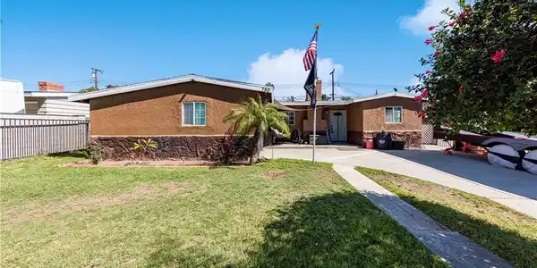 750 N Del Norte Avenue