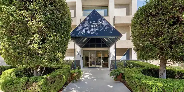 300 N El Molino Avenue