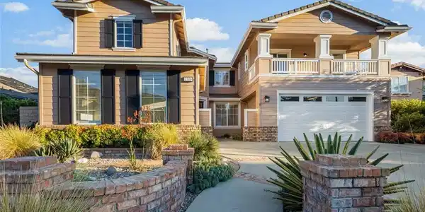 2188 Saratoga Lane