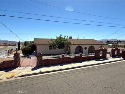 1011 Manzanita
