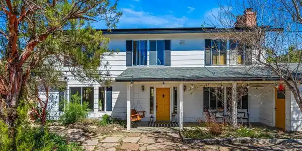 8034 Foothill