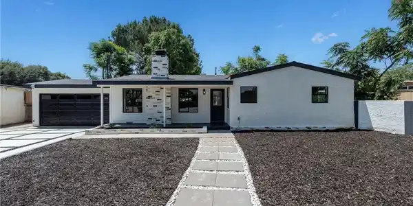 3128 Casa Loma Dr