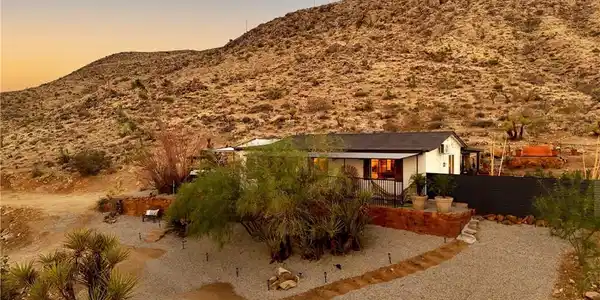 58587 Oleander Drive
