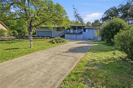 19004 Deer Hill