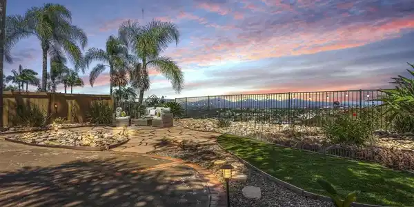 11542 Village Ridge Rd