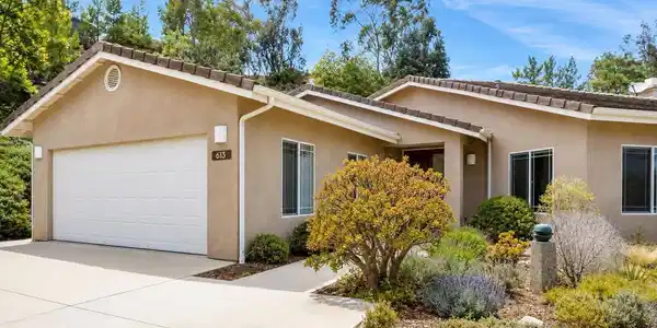 613 Carnation Lane