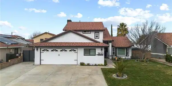 2833 Springfield Place